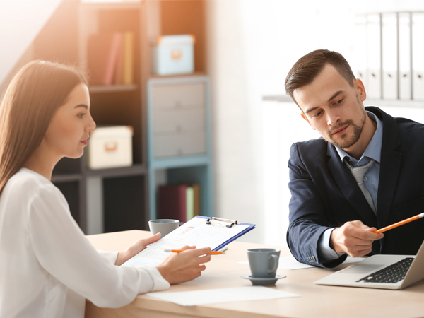 Trưởng phòng hành chính nhân sự chuyên nghiệp